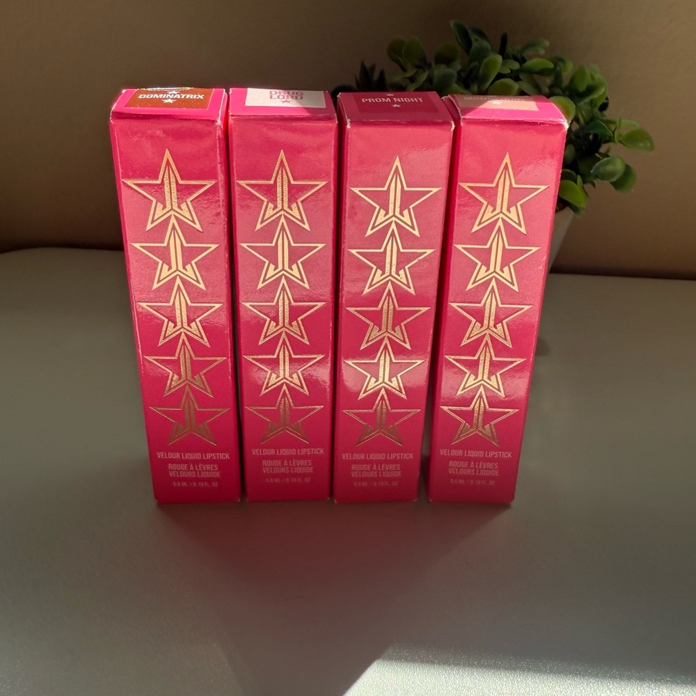 Jeffree Star Velour Liquid Lipstick Bundle of 4 Matte Liquid Lipstick NEW - Picture 3 of 7